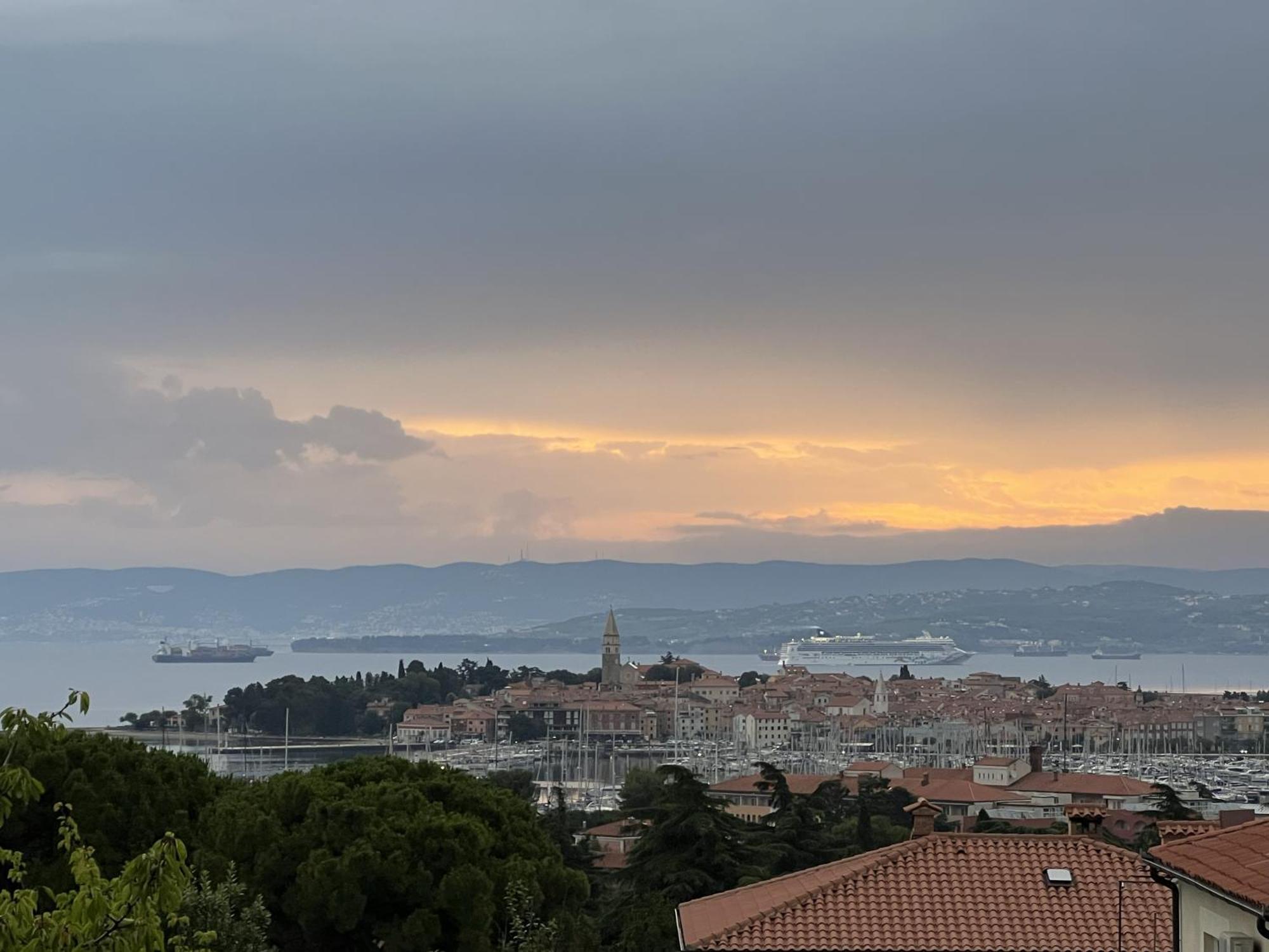 Magnolia Apartments Izola Kültér fotó